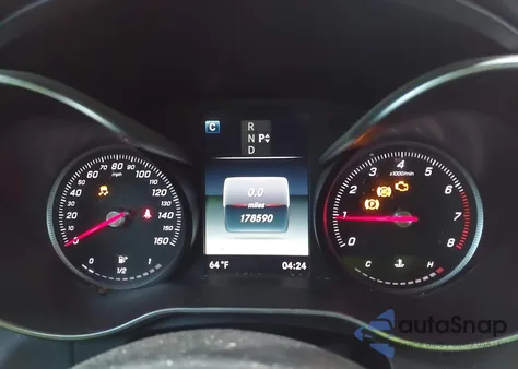 2018 Mercedes-Benz Glc 300 z USA, uszkodzony, nr VIN WDC0G4JB5JV015871